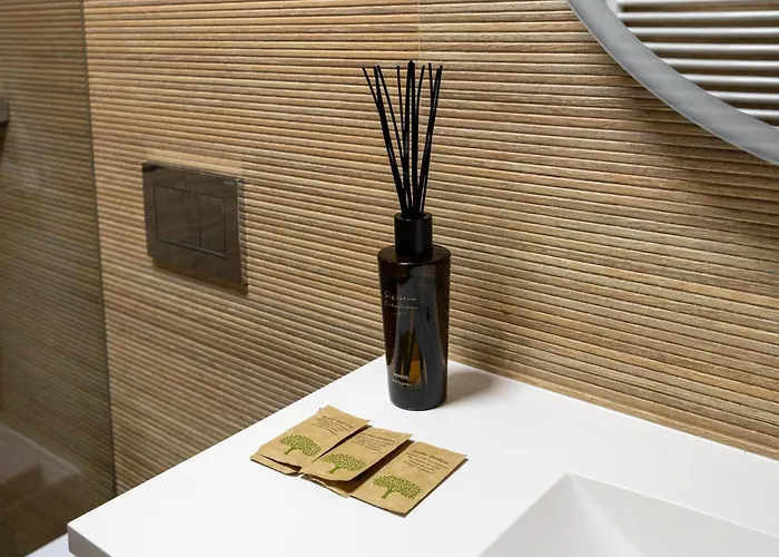 شقة 2-bedroom Downtown - 75m2, Ac And Balcony - By Rentujemy *